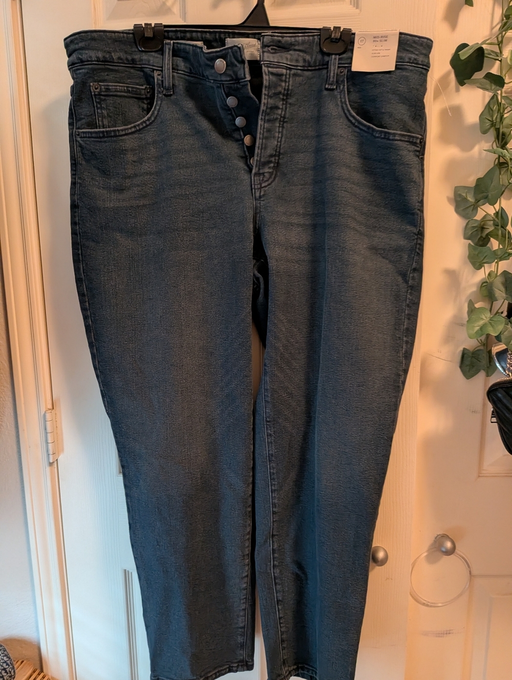 Universal Thread 80s Slim Jeans